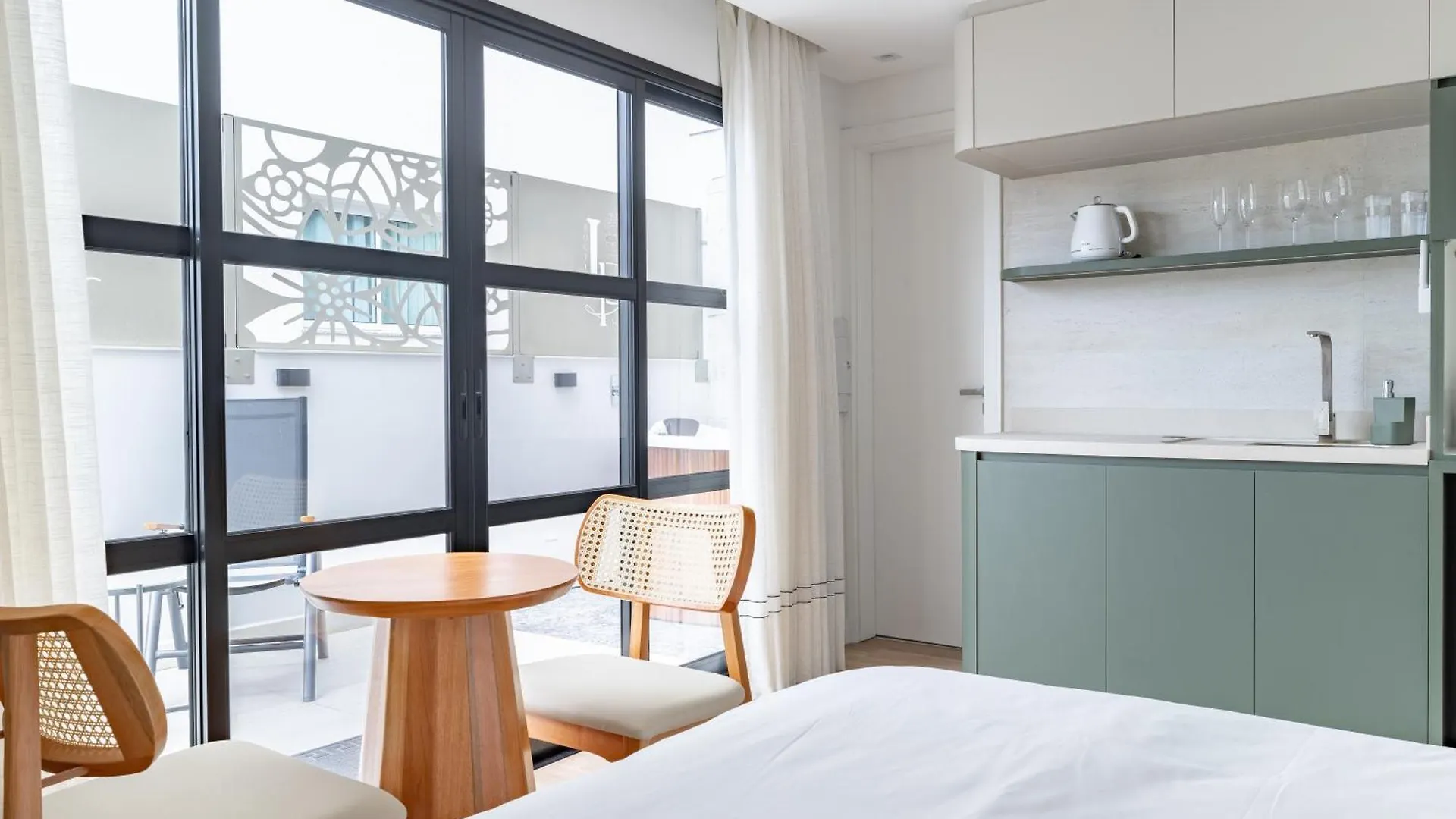 Up Hotel Boutique Bombinhas 0*,